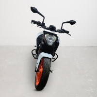 KTM Duke 200