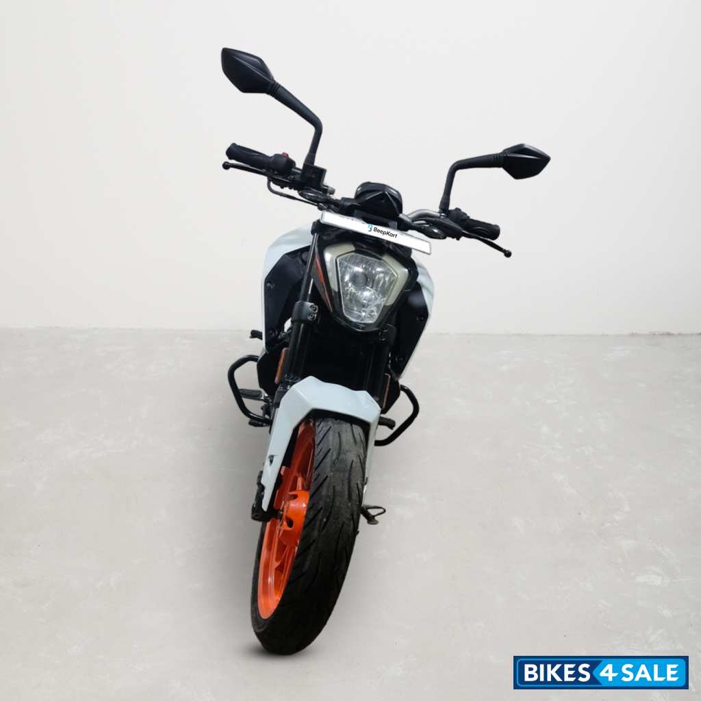 KTM Duke 200