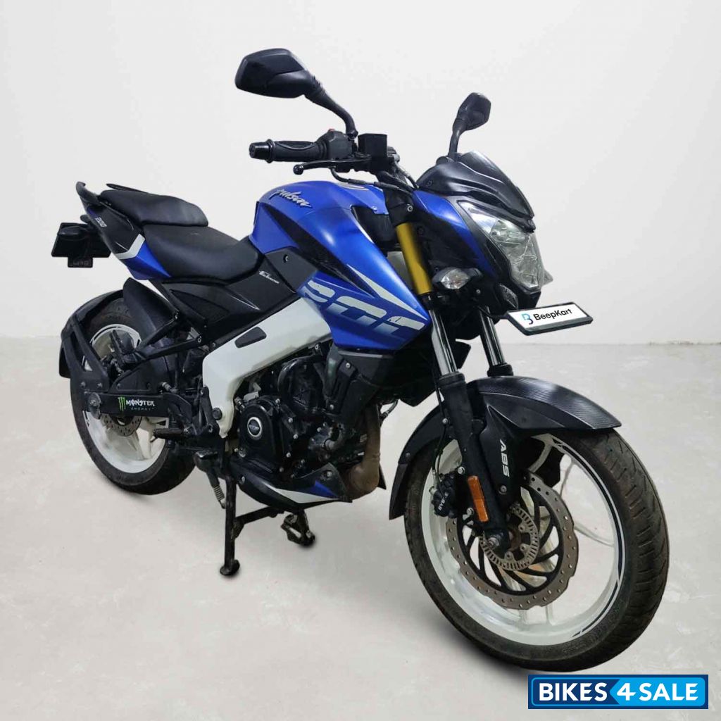 Bajaj Pulsar NS200