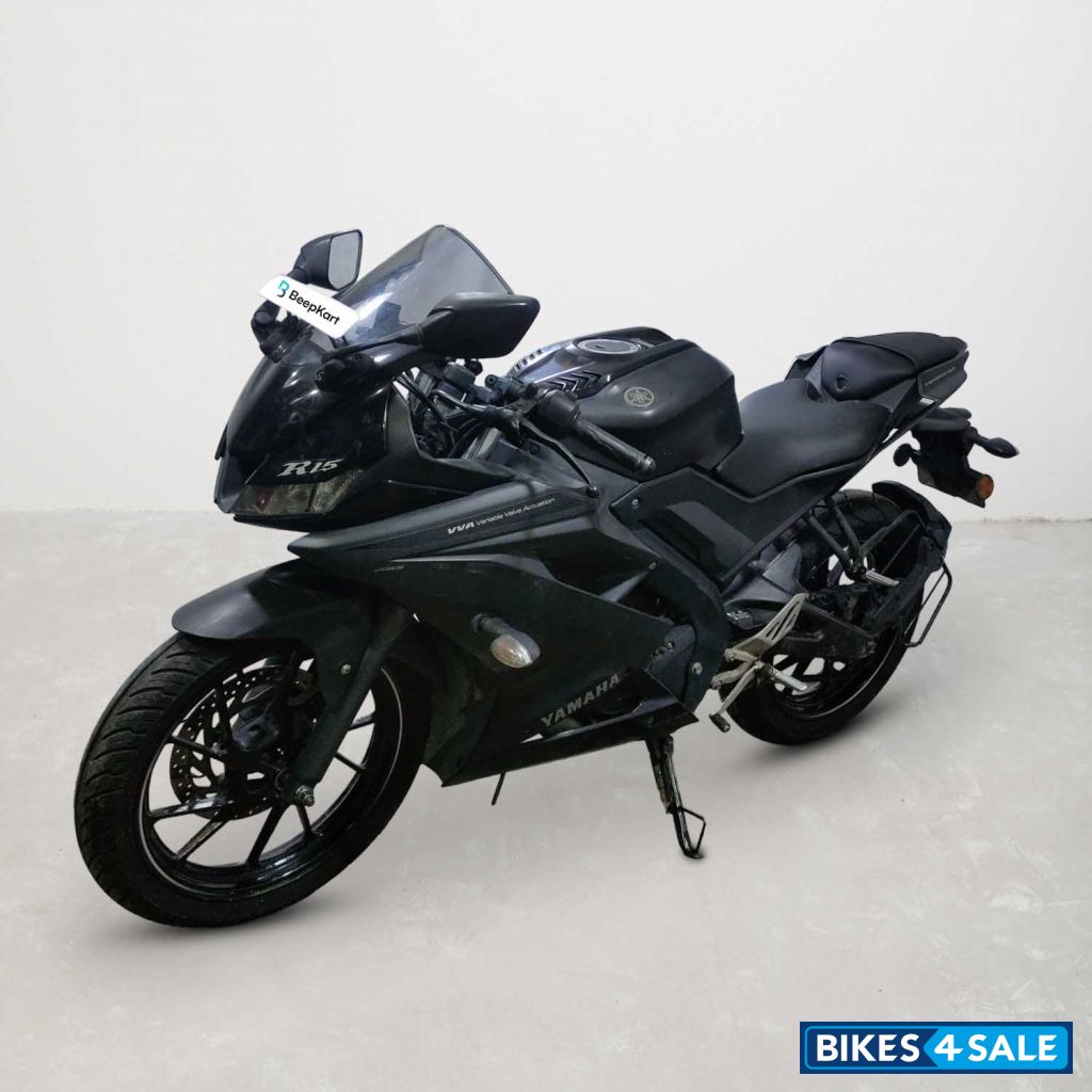 Yamaha YZF R15 V3