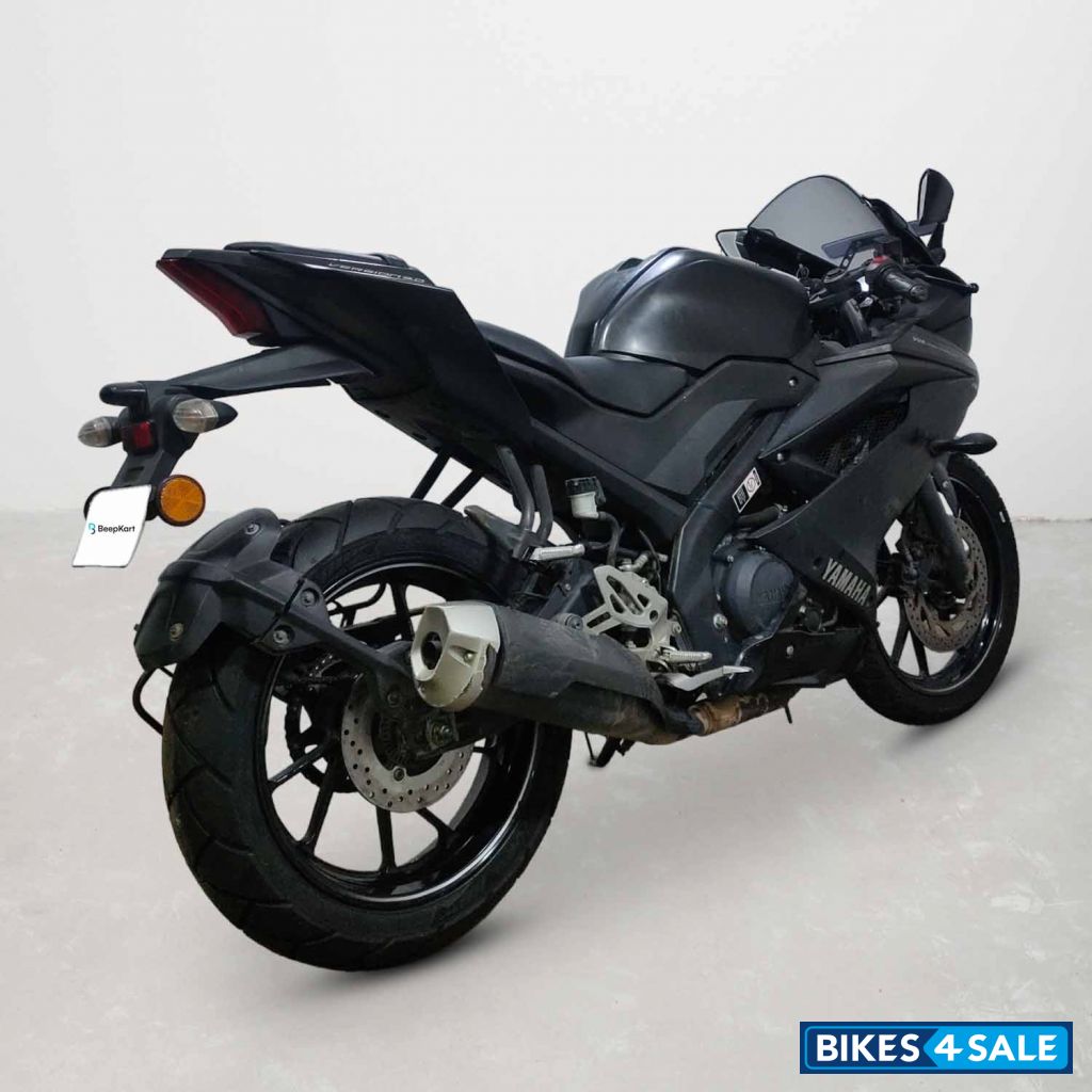 Yamaha YZF R15 V3