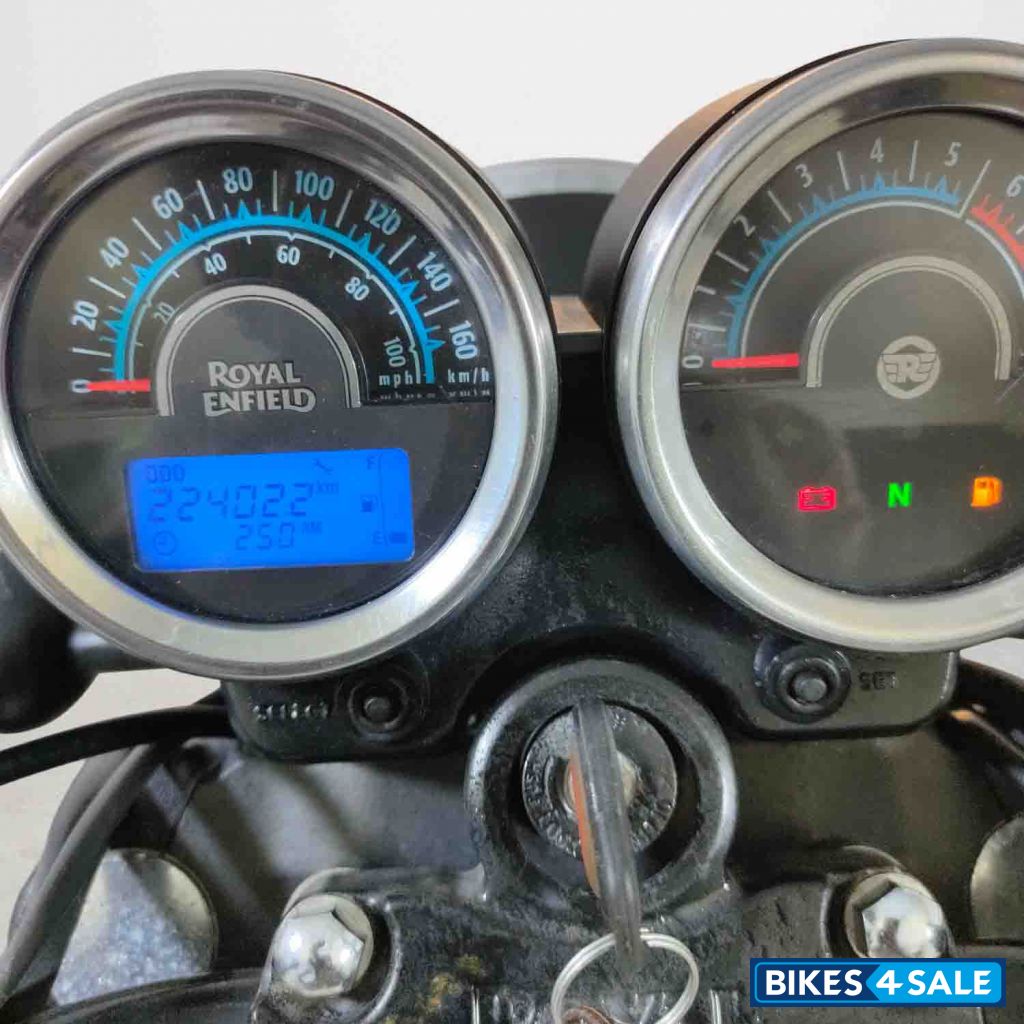 Royal Enfield Thunderbird X 350