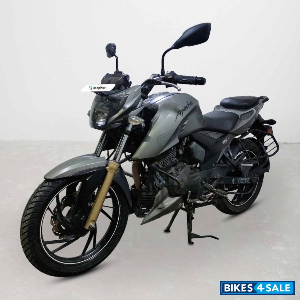 TVS Apache RTR 200 4V