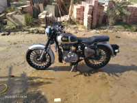 Royal Enfield Classic 350