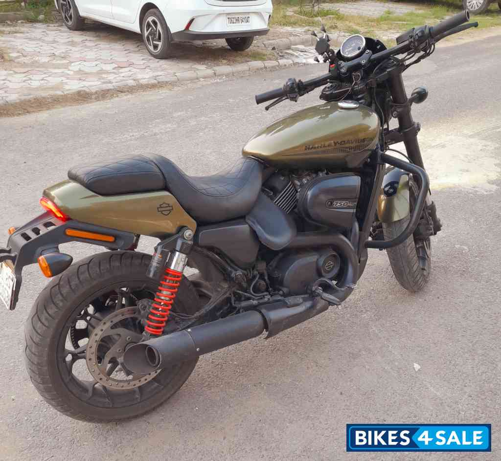 Harley Davidson Street Rod