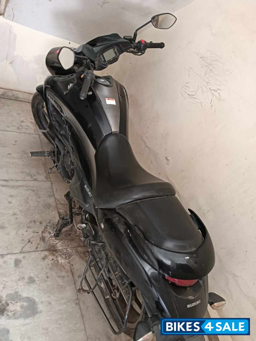 Suzuki Intruder 150 FI
