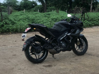Black Bajaj Pulsar RS 200 ABS