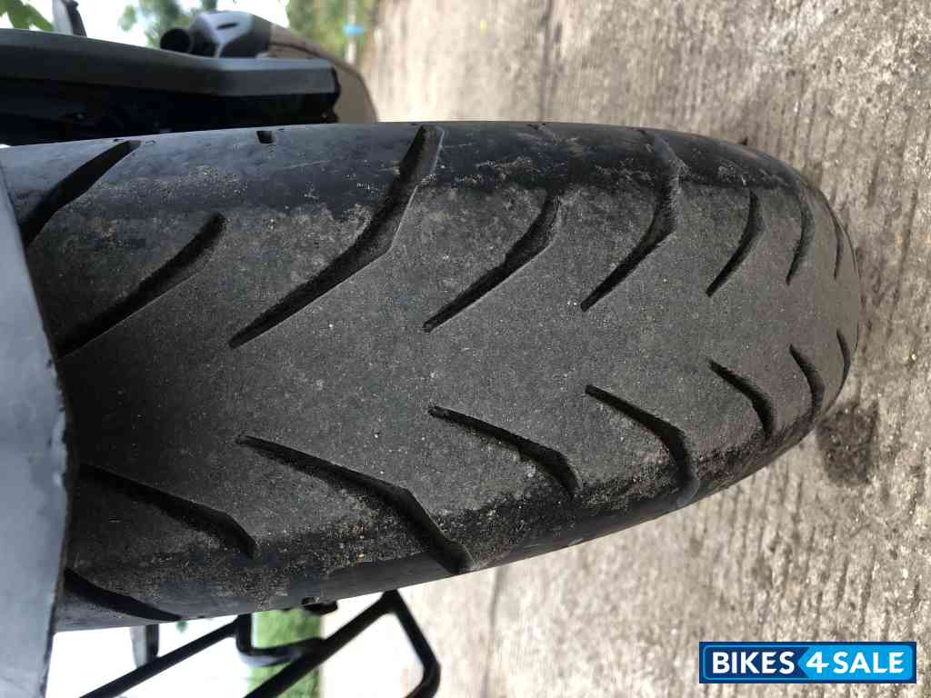 Black Bajaj Pulsar RS 200 ABS