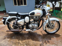 Silver Royal Enfield Classic 350