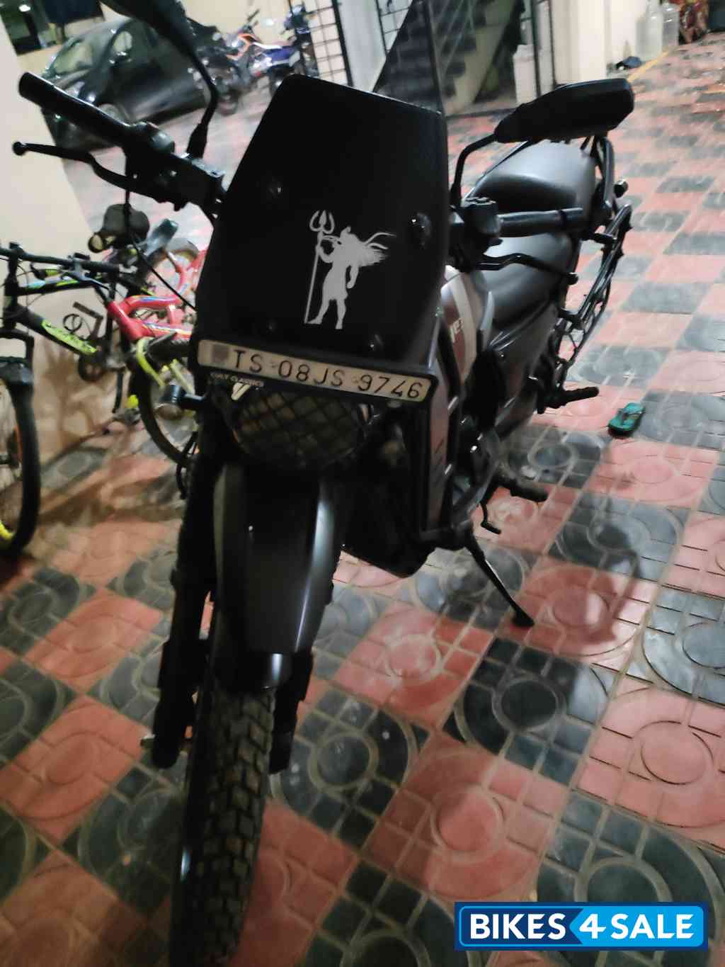 Matt Black Yezdi Adventure Matte