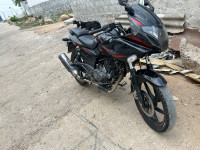 Bajaj Pulsar 220F