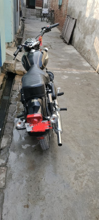 Royal Enfield Bullet Standard 350 2022 Model