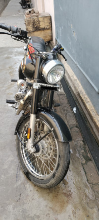 Royal Enfield Bullet Standard 350