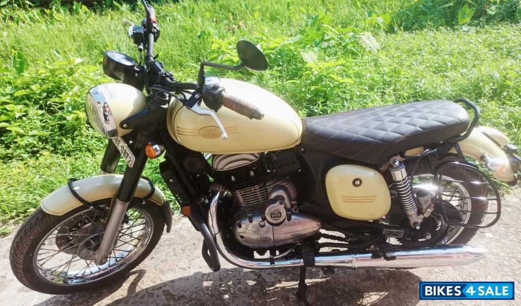 Lumos Lime Jawa forty two