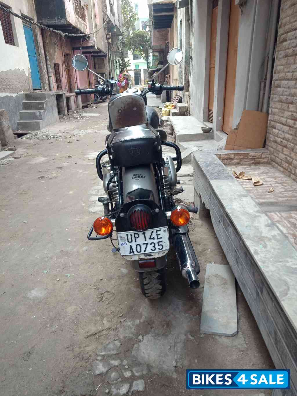 Grey Gun Metal Royal Enfield Classic 350