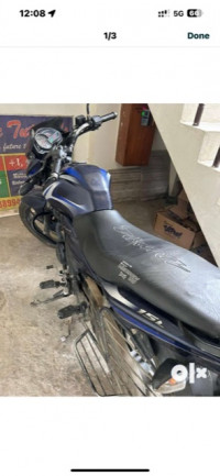 Blue Bajaj Discover 150 S