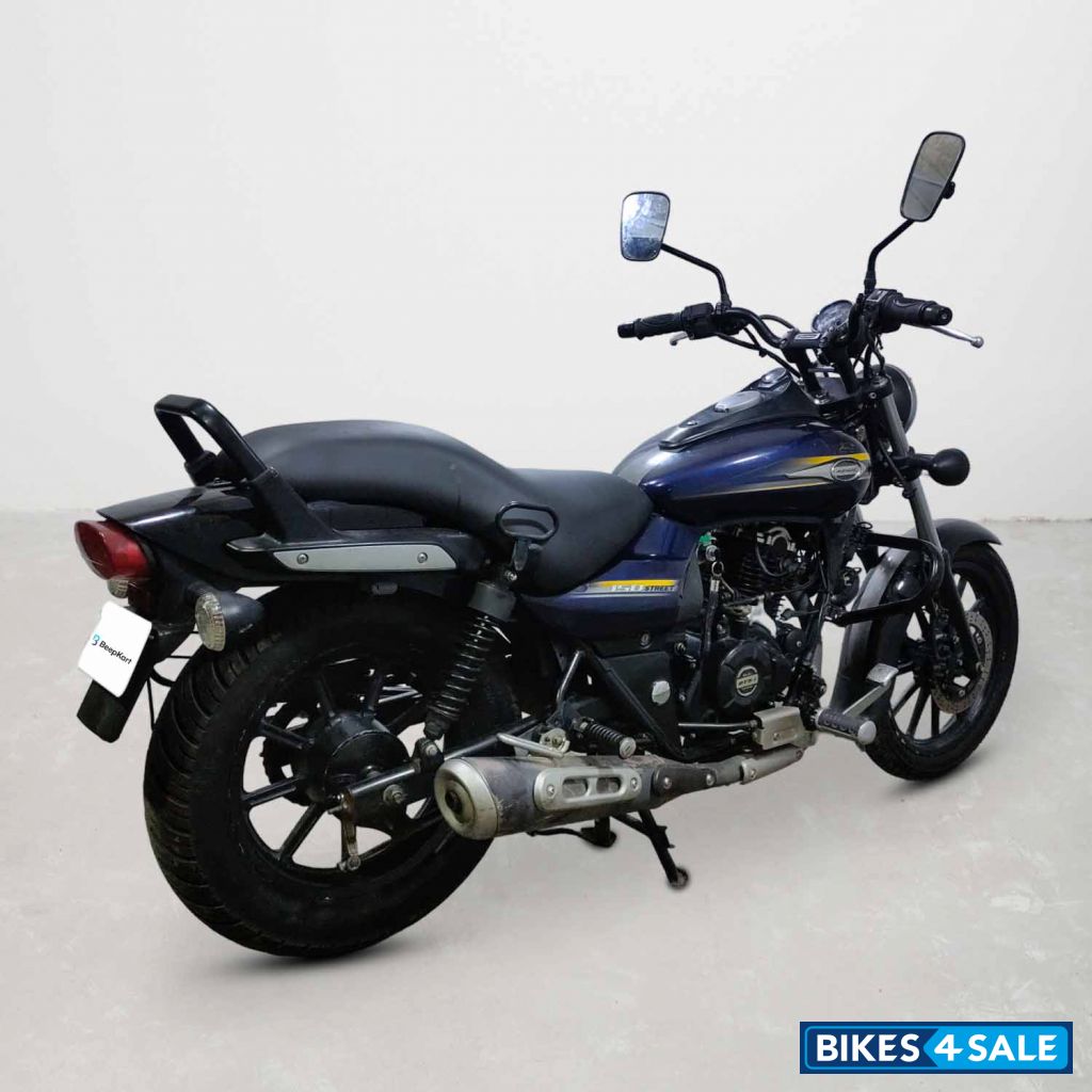 Bajaj Avenger Street 150