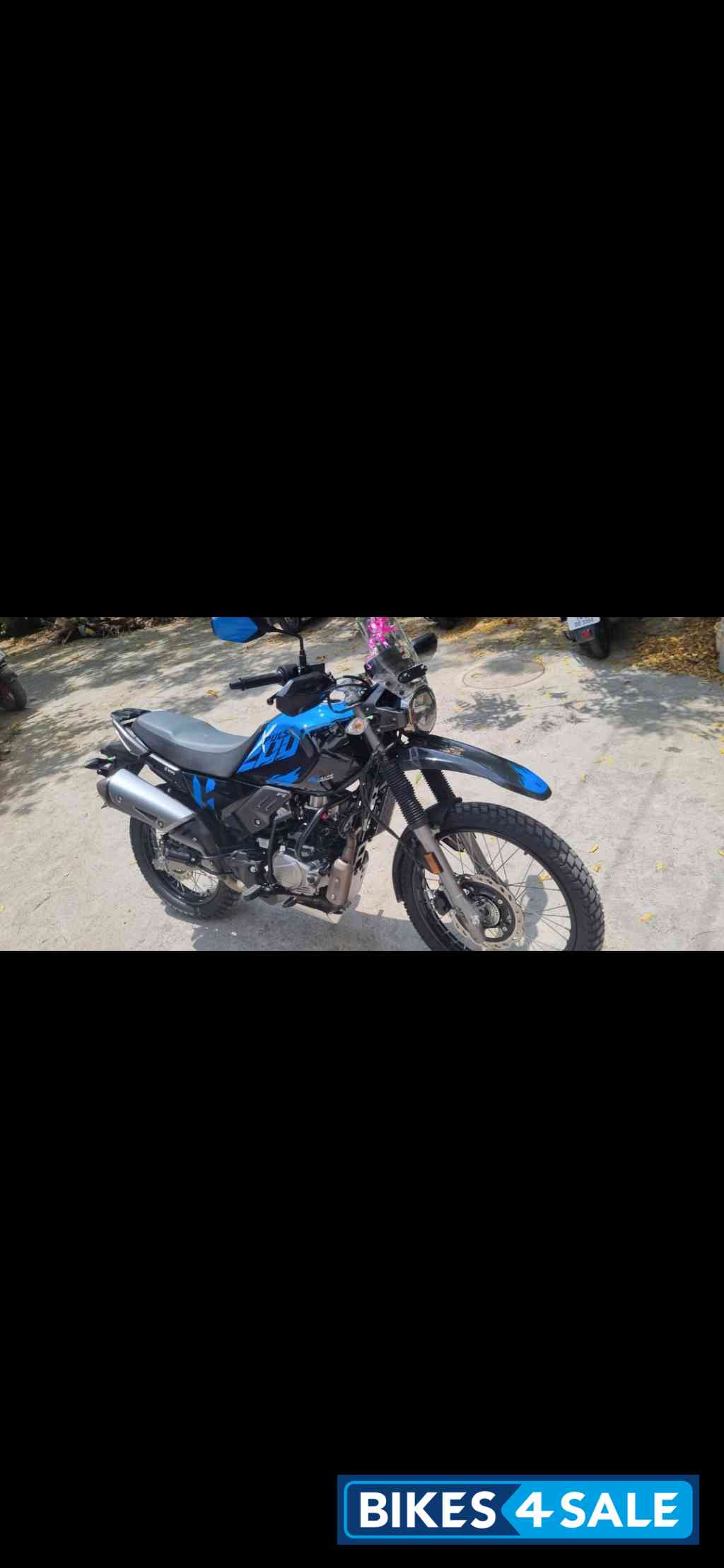 Blue - Black Hero Xpulse 200 4V