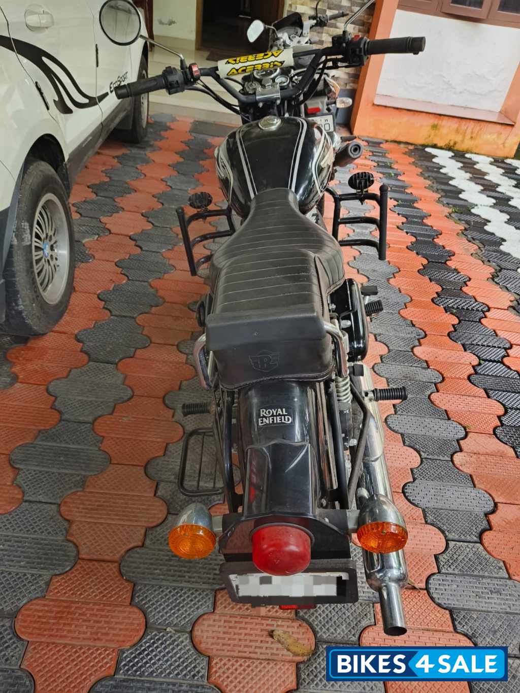 Black Royal Enfield Bullet Standard 500 Black Royal Enfield Bullet Standard 500