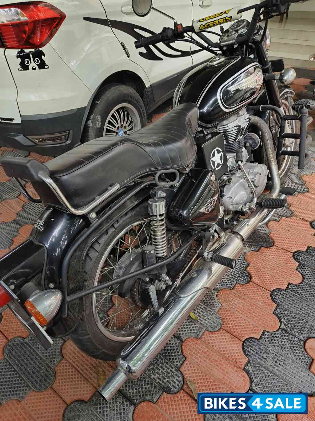 Black Royal Enfield Bullet Standard 500 Black Royal Enfield Bullet Standard 500