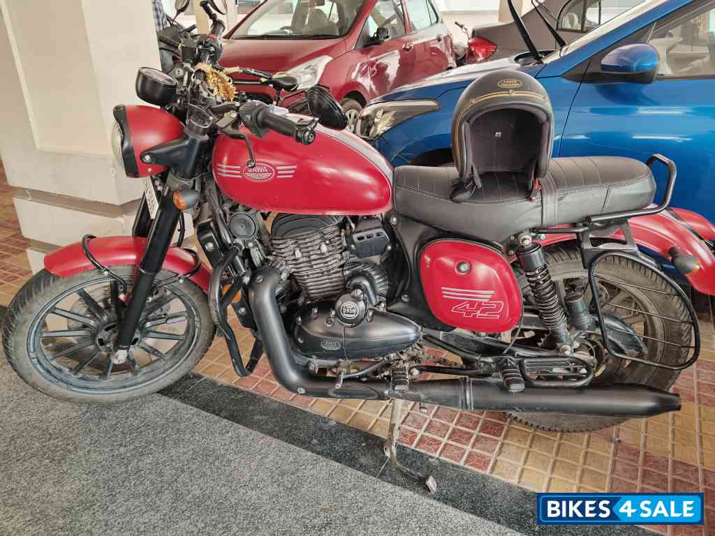 Jawa 42 Dual Channel ABS Orion Red