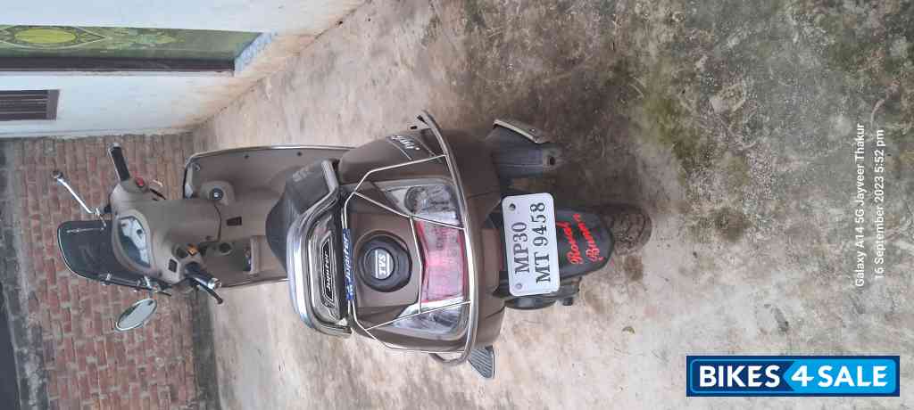TVS Jupiter Classic BS6