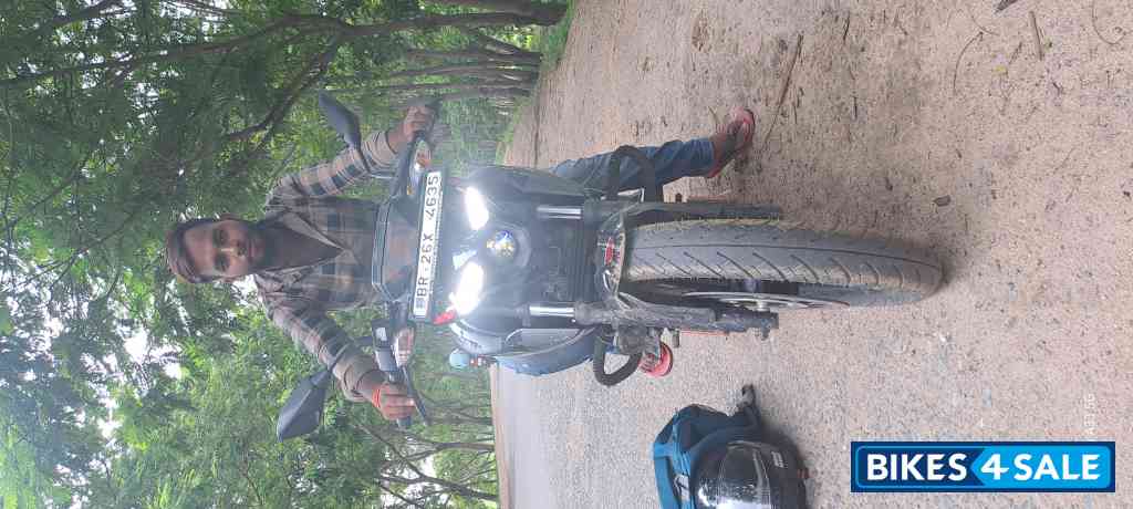 Black Bajaj Pulsar N160 Dual Channel ABS