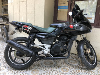 Bajaj Pulsar 220F