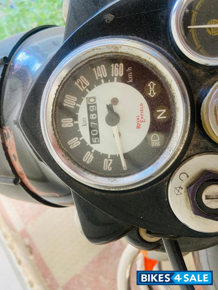 Black Royal Enfield Classic 350