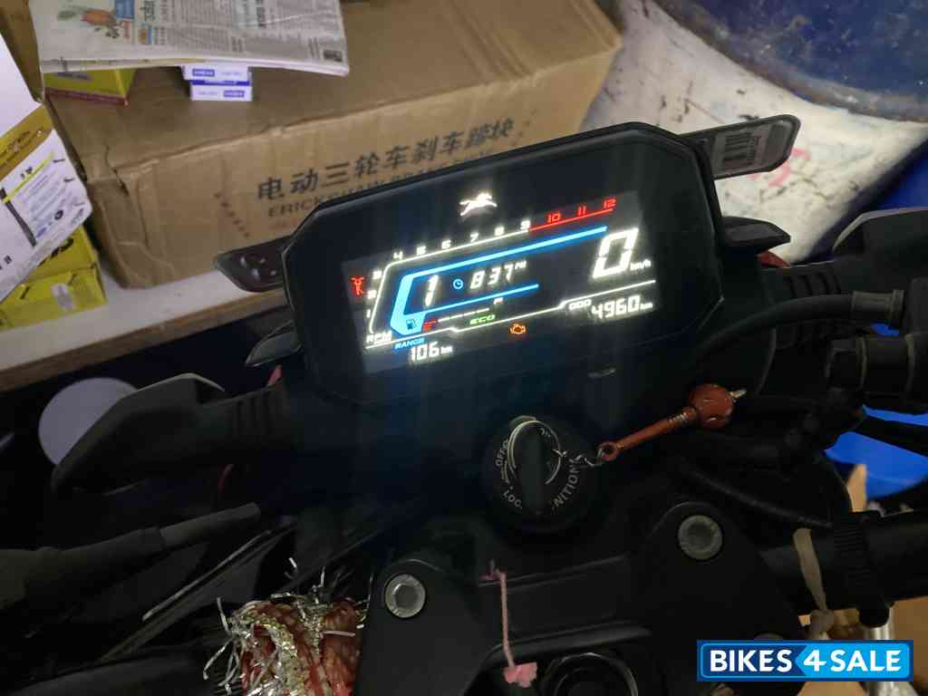 TVS Raider Split Seat