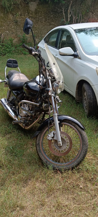 Bajaj Avenger 220 DTS-i