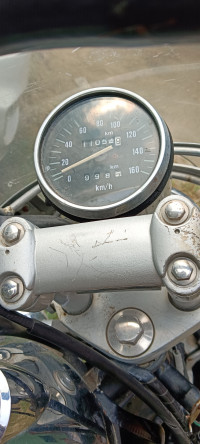 Bajaj Avenger 220 DTS-i