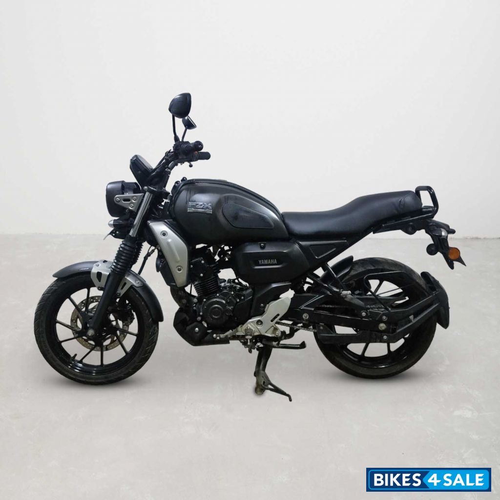 Yamaha FZ-X