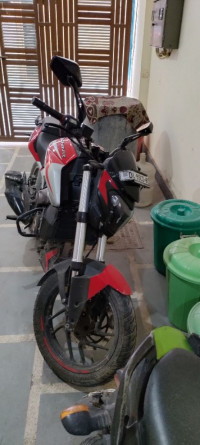 Bajaj Dominar 250
