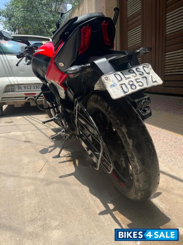 Bajaj Dominar 250