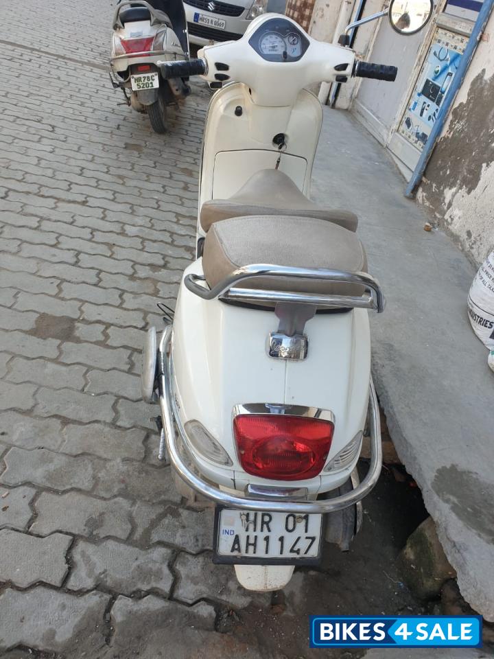 Vespa LX 125 Vespa LX 125