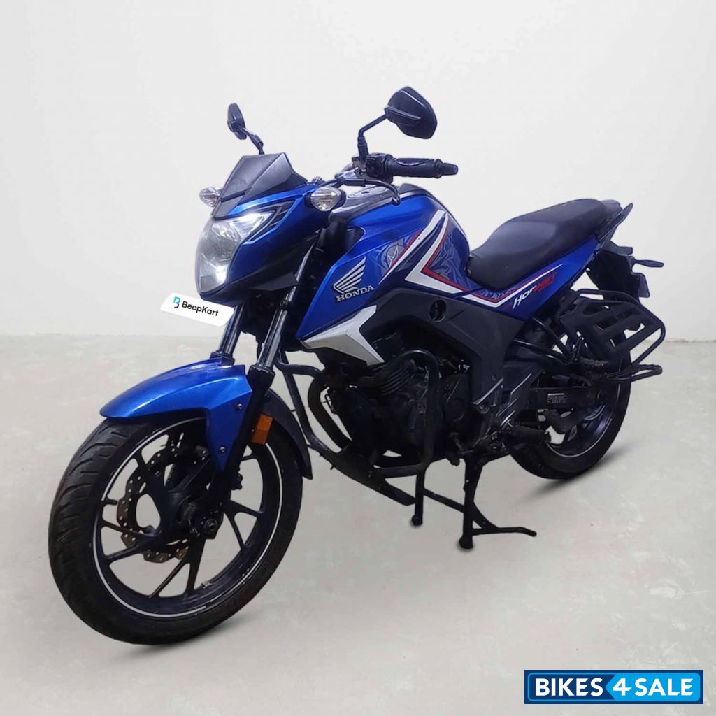 Honda CB Hornet 160R