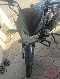 Gray Honda Shine 125