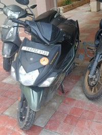 Yamaha Cygnus Ray ZR