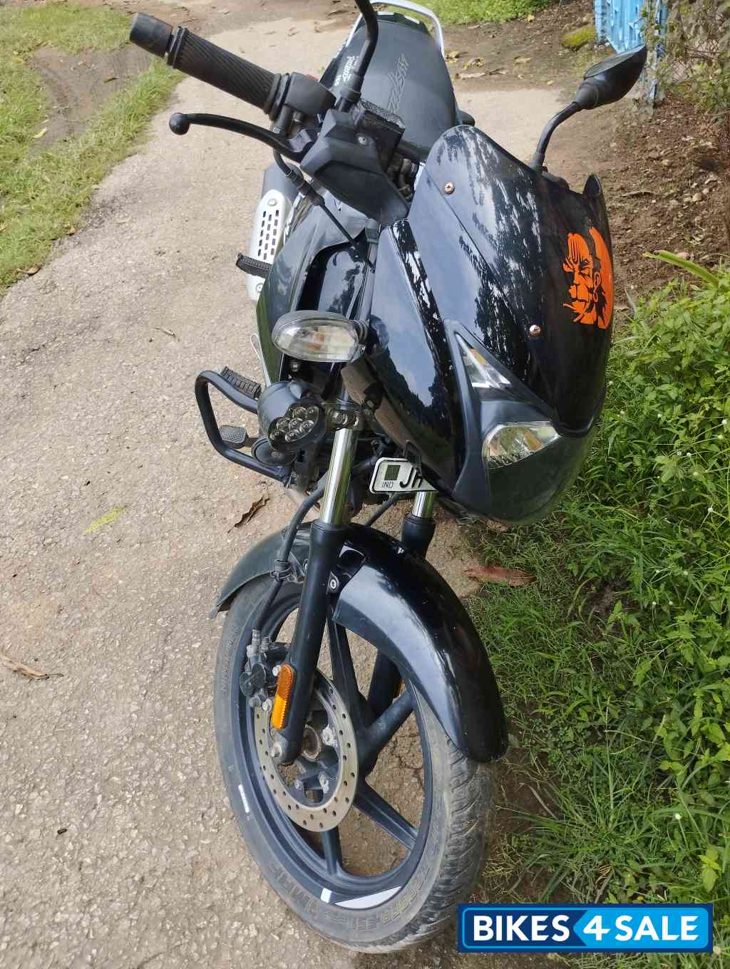 E Black Bajaj Pulsar 125 Neon BS6
