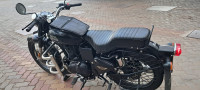 Jet Black Royal Enfield Bullet 350 ES BS6