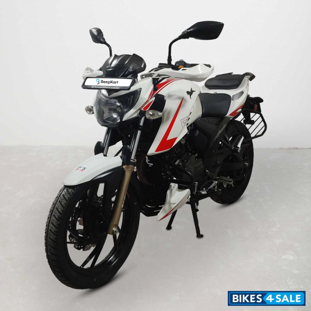 TVS Apache RTR 200 4V