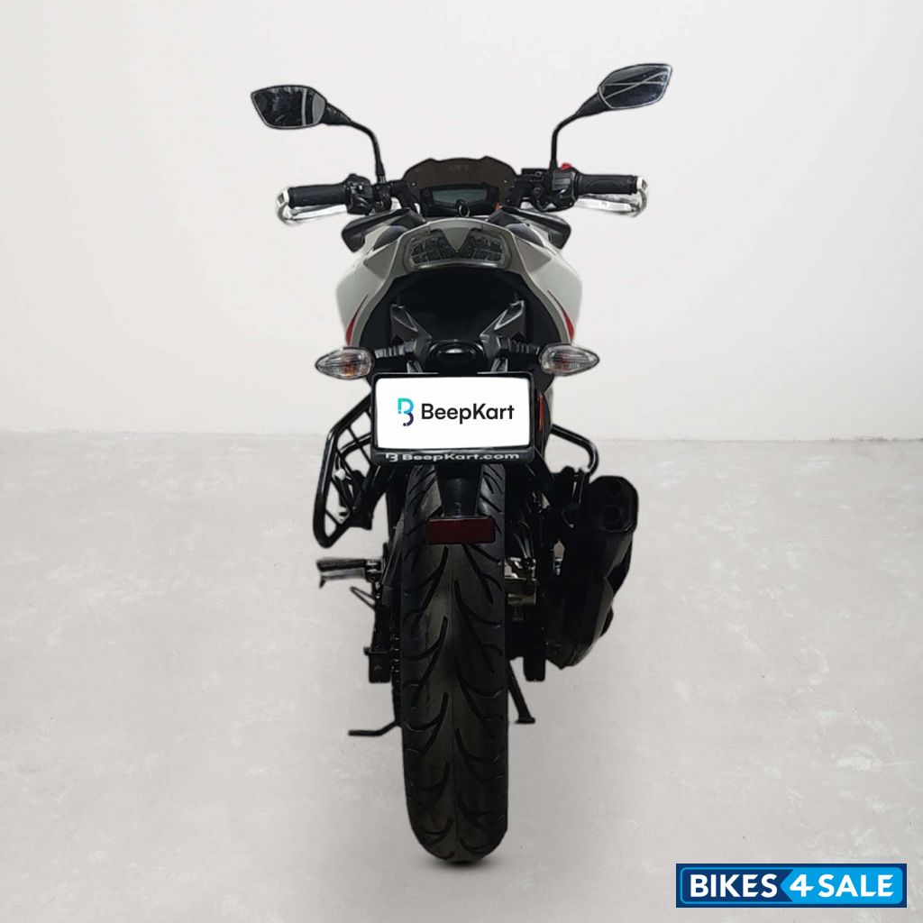 TVS Apache RTR 200 4V