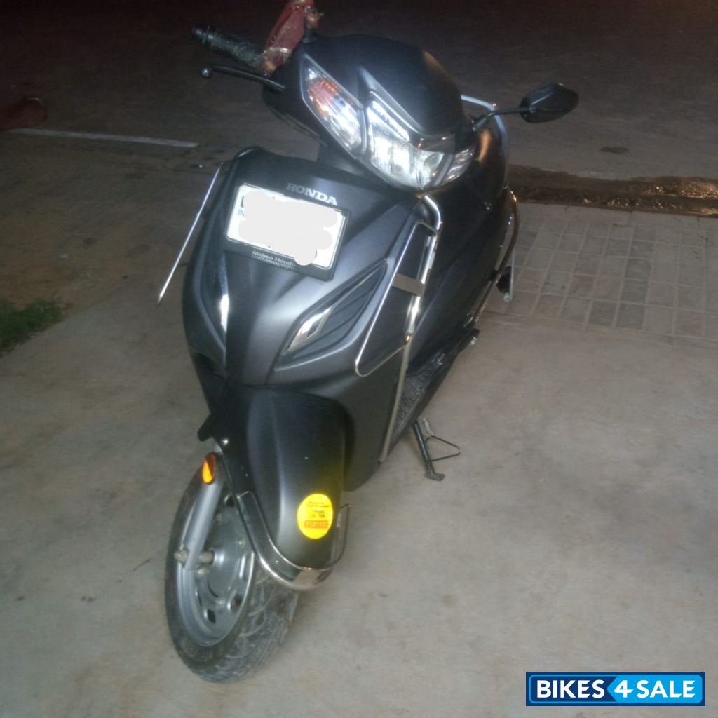Metalic Grey Honda Activa 6G Dlx