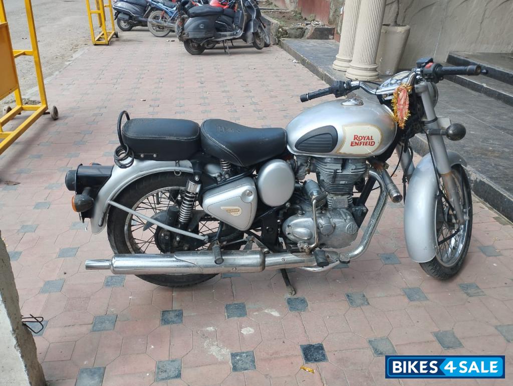 Royal Enfield Bullet 350 Royal Enfield Bullet 350