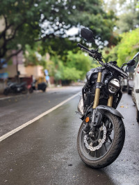 Matte Black Honda CB300R