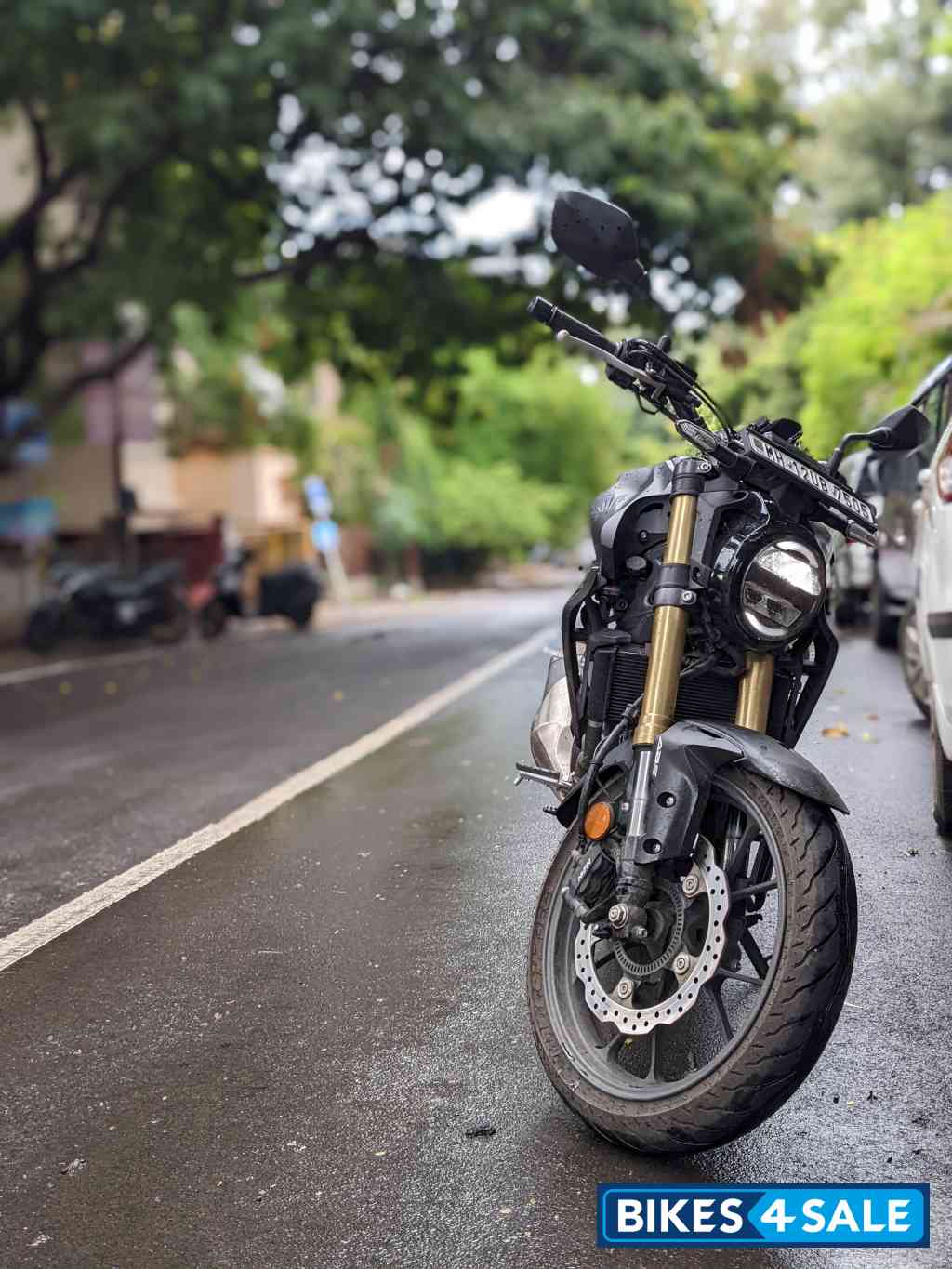 Matte Black Honda CB300R