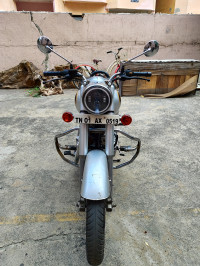 Silver Royal Enfield Classic 350