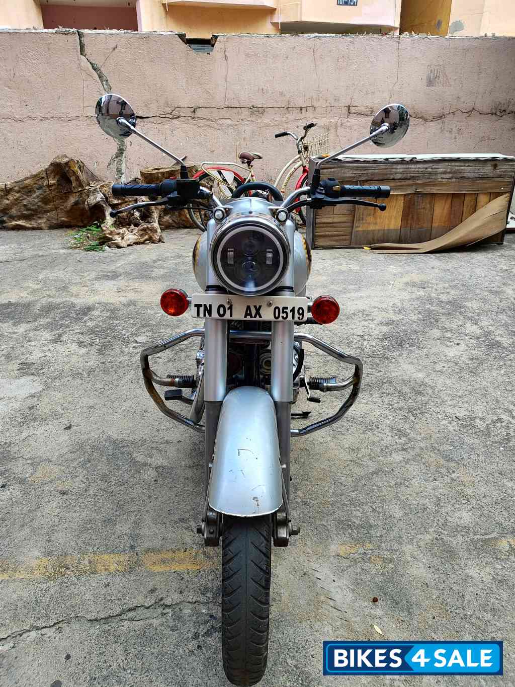 Silver Royal Enfield Classic 350