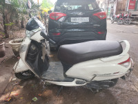 White TVS Jupiter 125